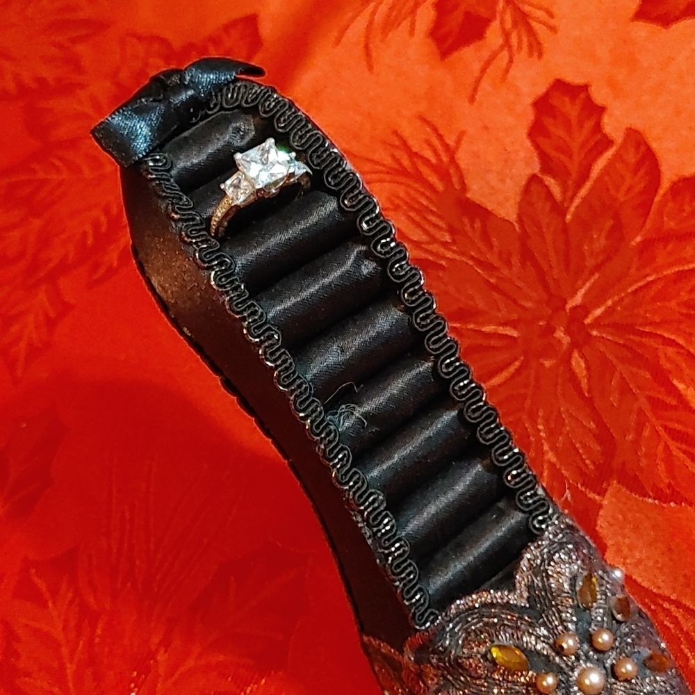 Charmed Aroma Ring